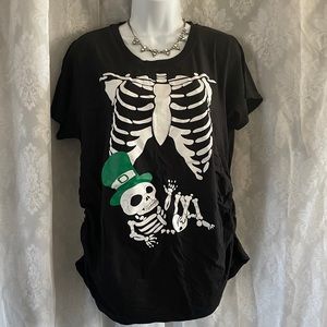 St. Patrick’s Skull Maternity Tee